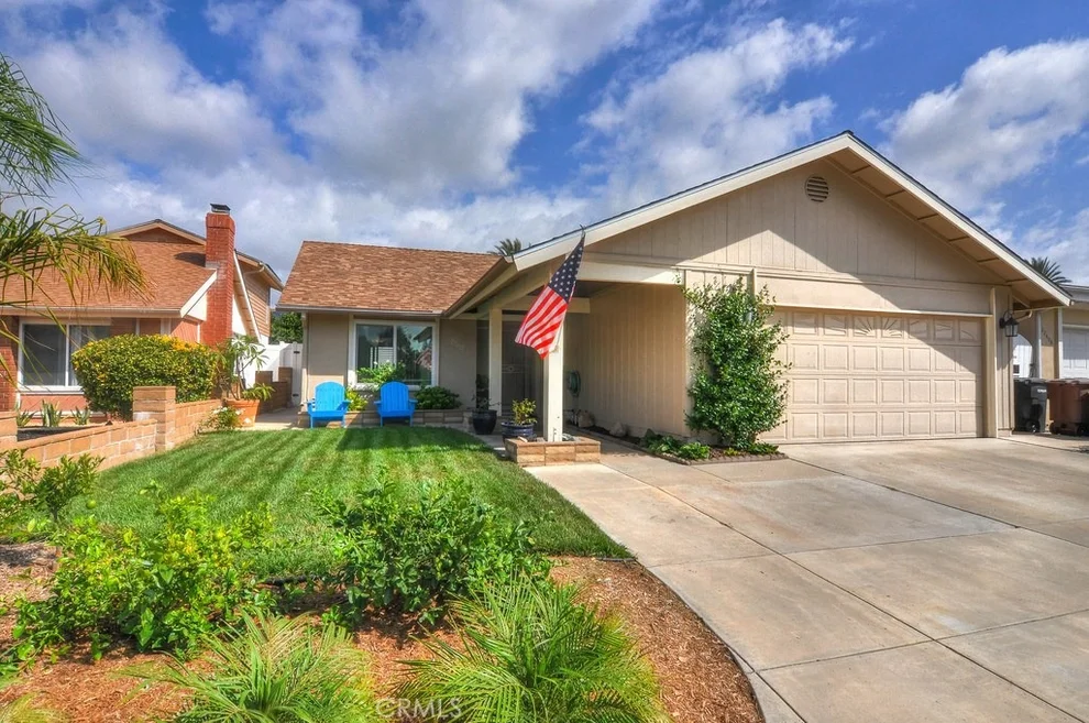 Unit for sale at 22412 Torino, Laguna Hills, CA 92653