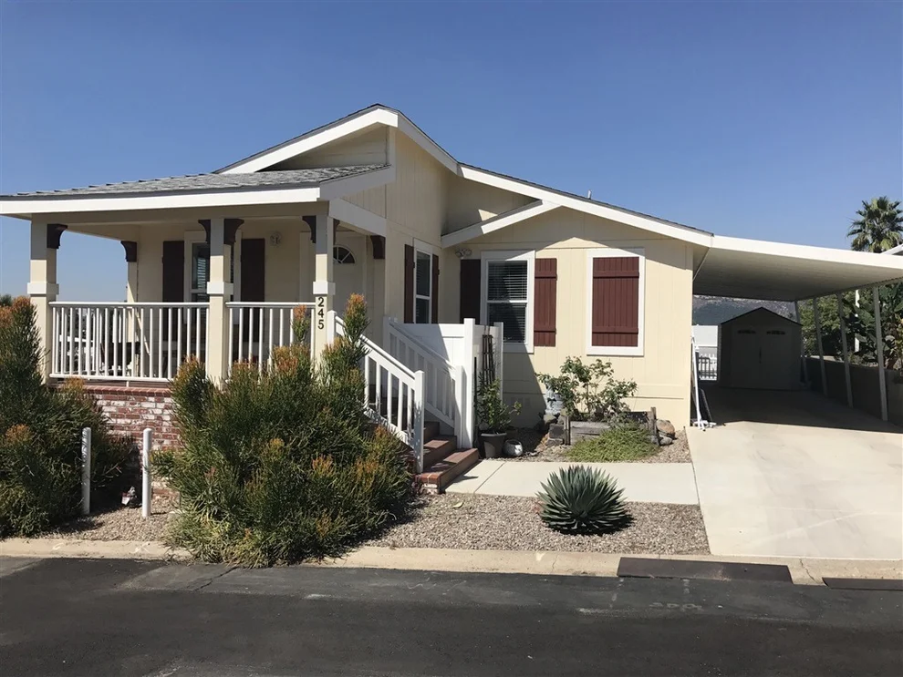 Unit for sale at 211 N Citrus, Escondido, CA 92027