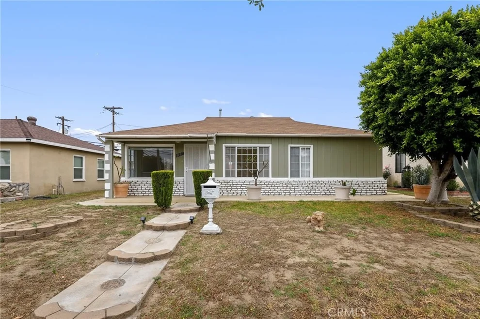 Unit for sale at 11219 Foster Road, Norwalk, CA 90650