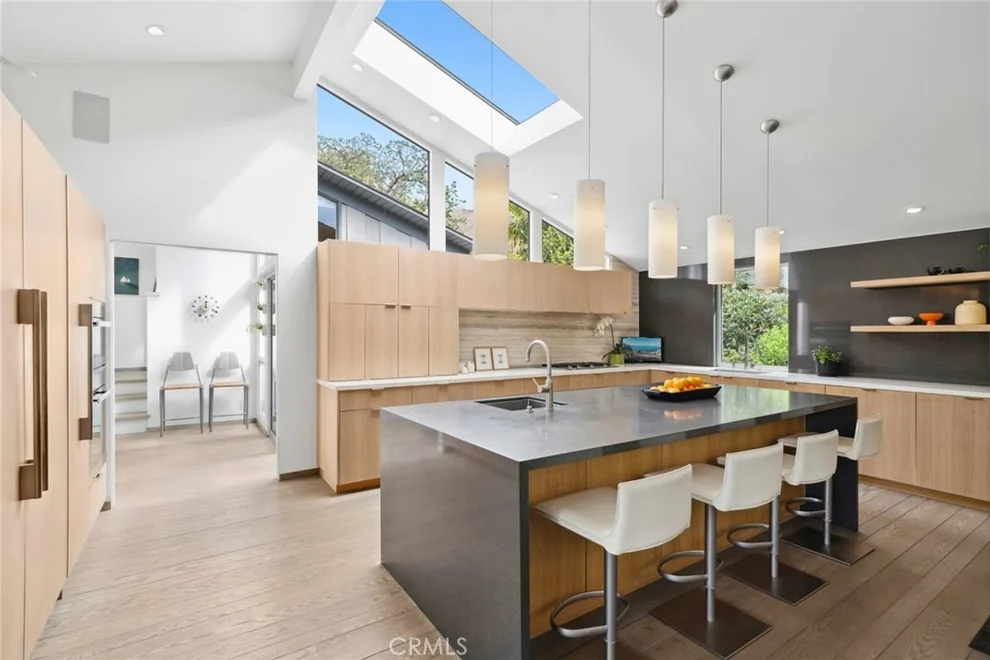 Unit for sale at 1900 Catalina Street, Laguna Beach, CA 92651