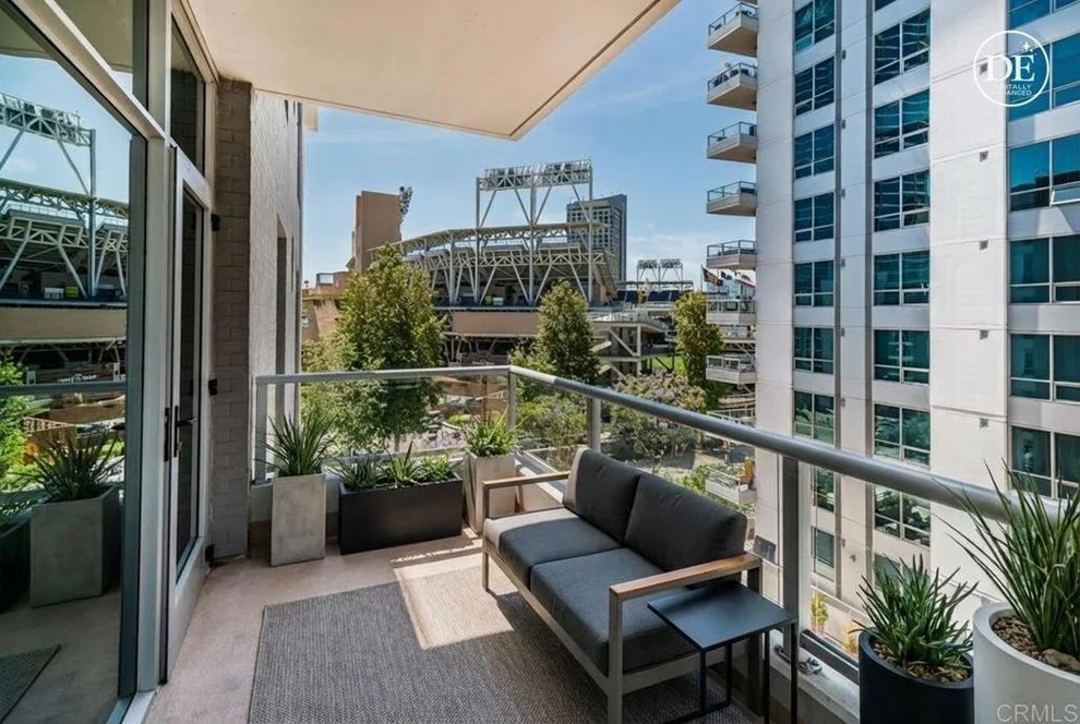 Unit for sale at 206 Park Boulevard, San Diego, CA 92101