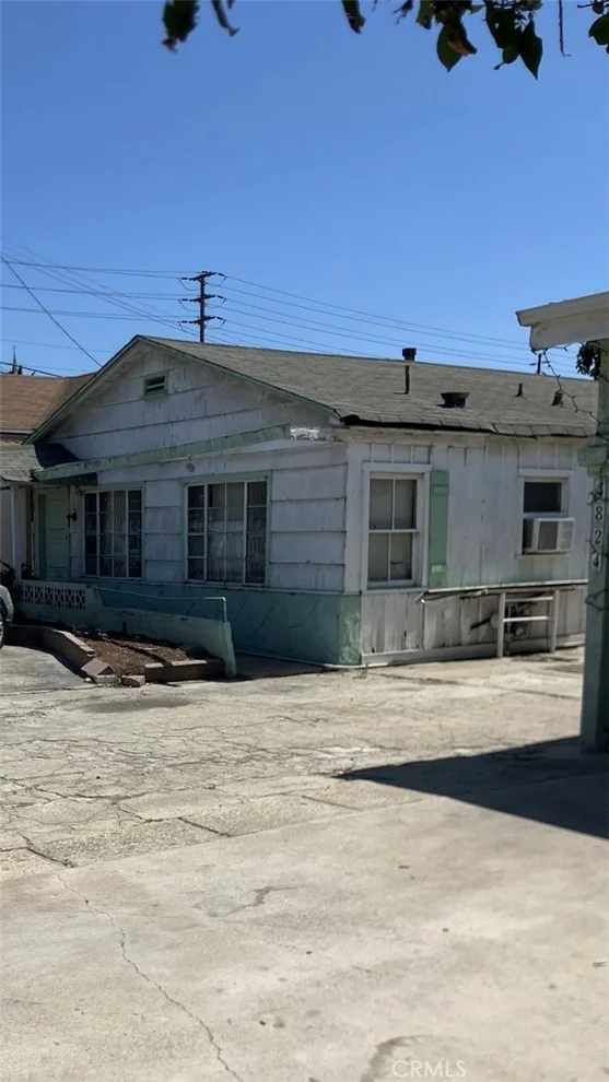 Unit for sale at 4822 W 115th, Hawthorne, CA 90250