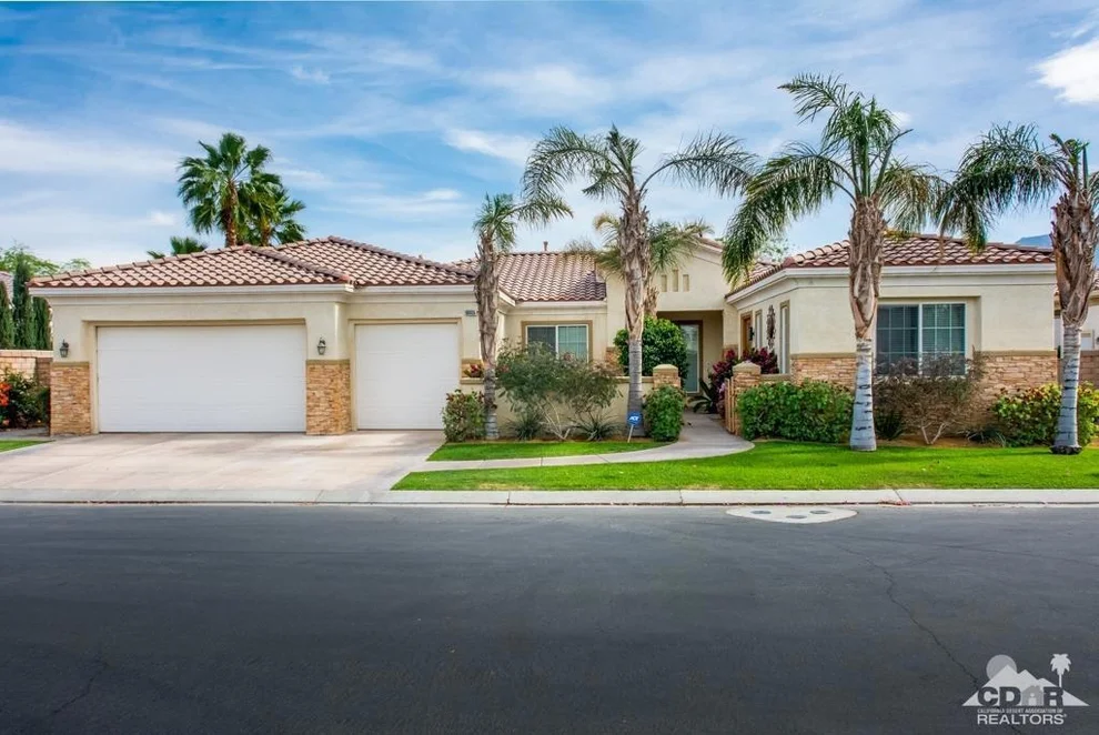 Unit for sale at 80435 Paseo De Montana, Indio, CA 92201