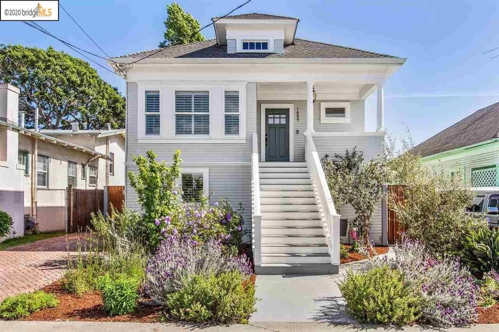 Unit for sale at 1089 66Th St, Oakland, CA 94608