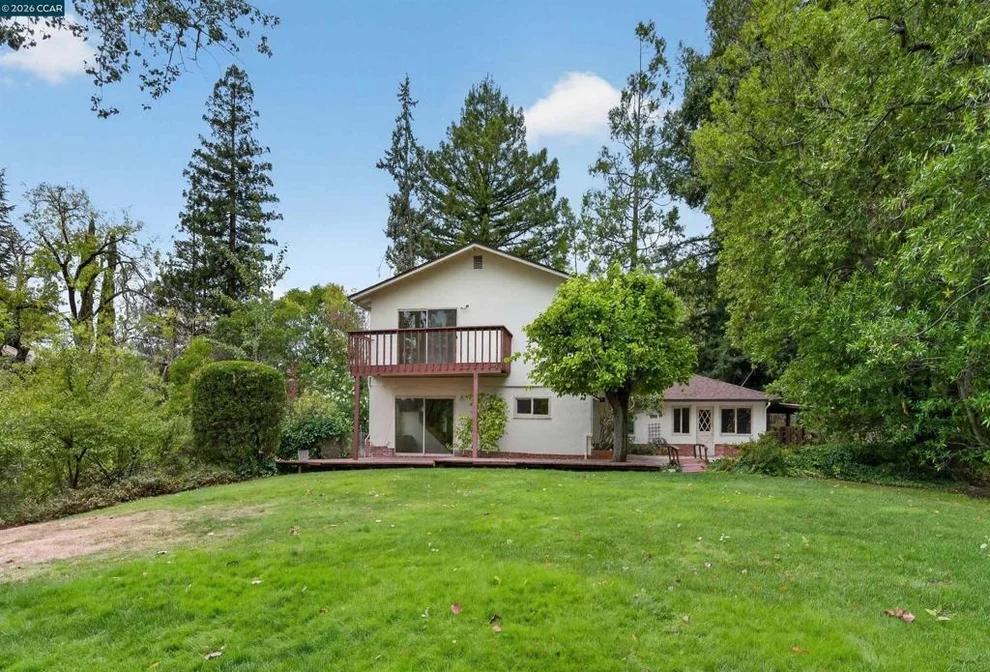 Unit for sale at 524 Dawkins Dr, Lafayette, CA 94549