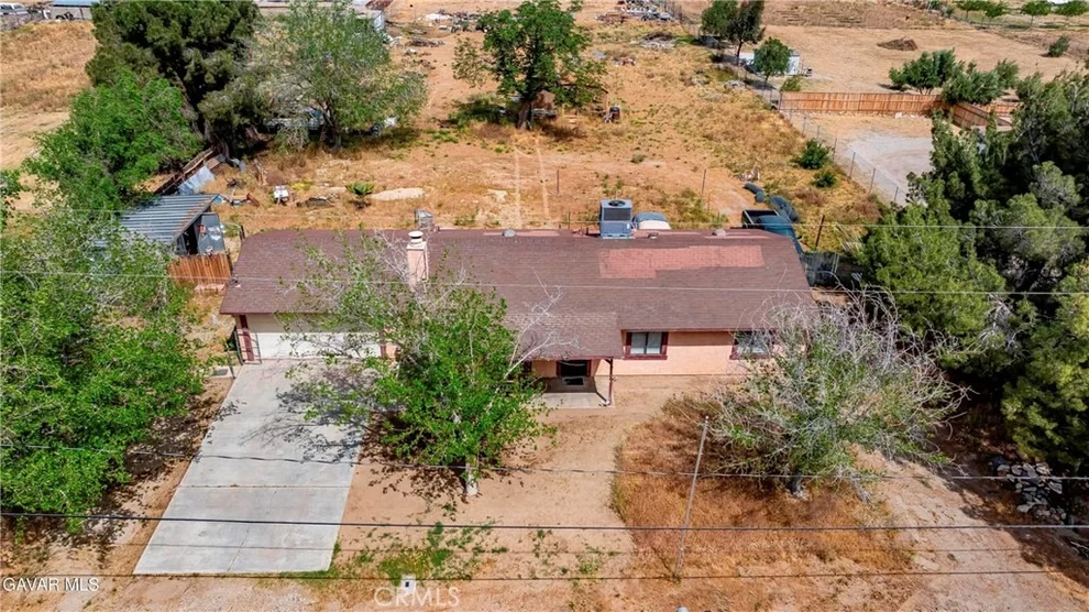 Unit for sale at 10731 E Avenue R2, Littlerock, CA 93543