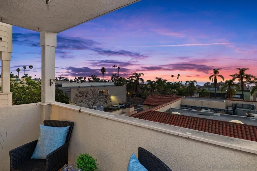 Unit for sale at 7550 Eads Ave, La Jolla, CA 92037