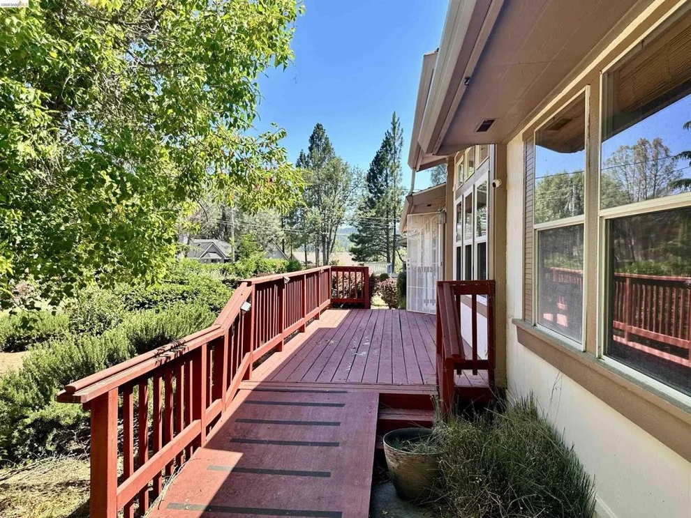 Unit for sale at 20511 Nob Hill Cir, Groveland, CA 95321