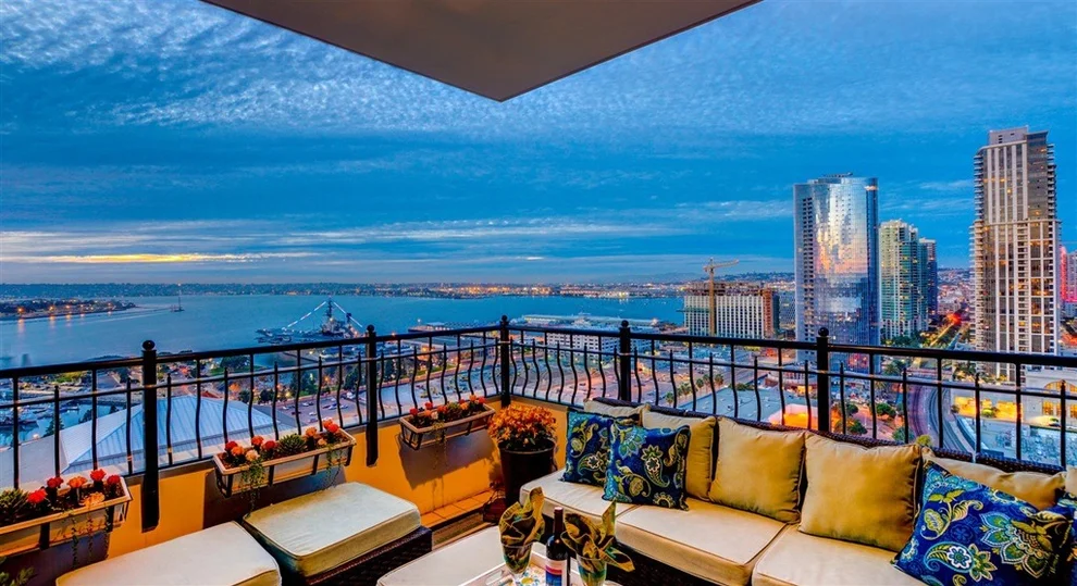 Unit for sale at 700 W Harbor Dr, San Diego, CA 92101