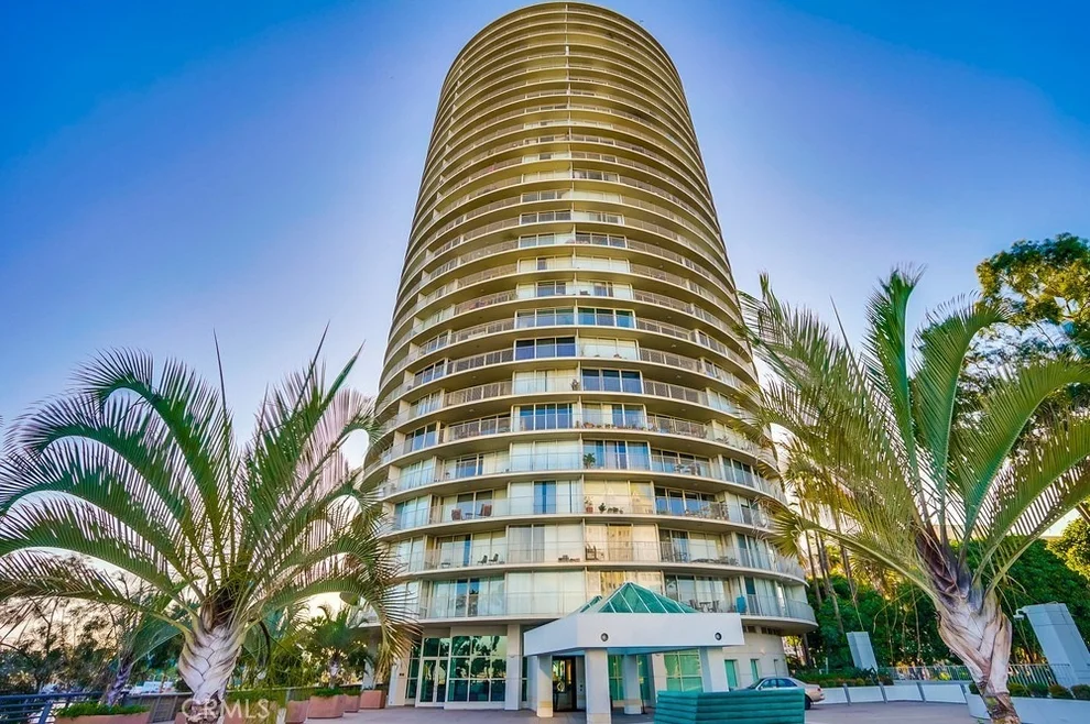 Unit for sale at 700 E Ocean Boulevard, Long Beach, CA 90802