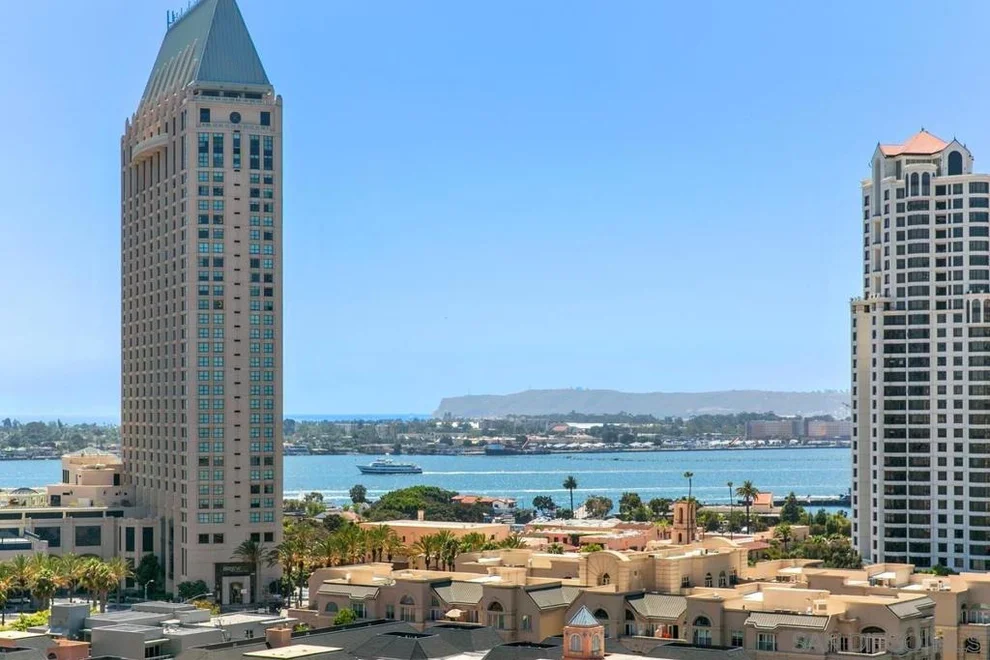 Unit for sale at 700 Front St, San Diego, CA 92101