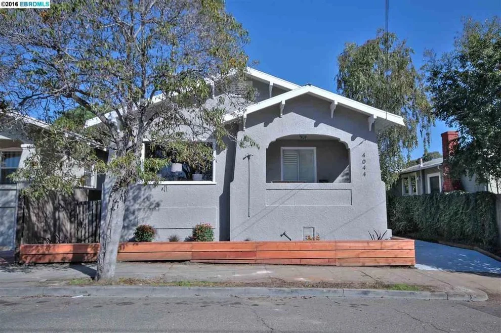 Unit for sale at 4044 Suter St, Oakland, CA 94619