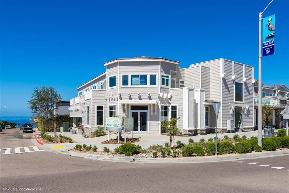 Unit for sale at 5702 La Jolla Blvd, La Jolla, CA 92037