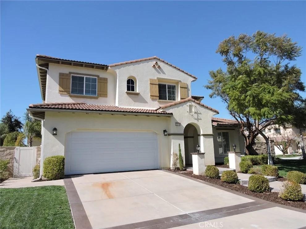 Unit for sale at 32160 Copper Crest Lane, Temecula, CA 92592
