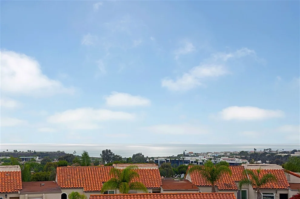 Unit for sale at 912 Caminito Madrigal, Carlsbad, CA 92011
