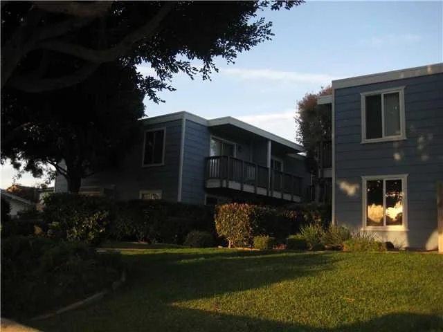 Unit for sale at 981 N Vulcan Avenue, Encinitas, CA 92024