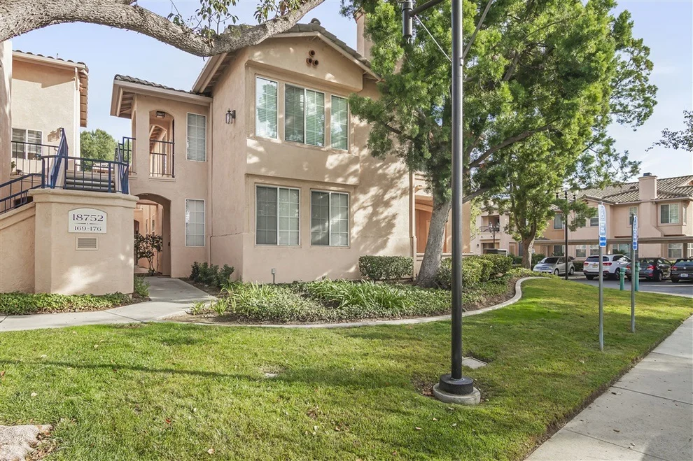 Unit for sale at 18752 Caminito Cantilena, San Diego, CA 92128