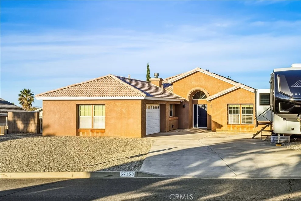 Unit for sale at 57158 Selecta, Yucca Valley, CA 92284