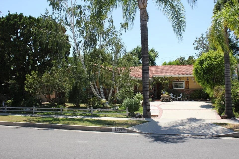Unit for sale at 9327 Donna Avenue, Northridge, CA 91324