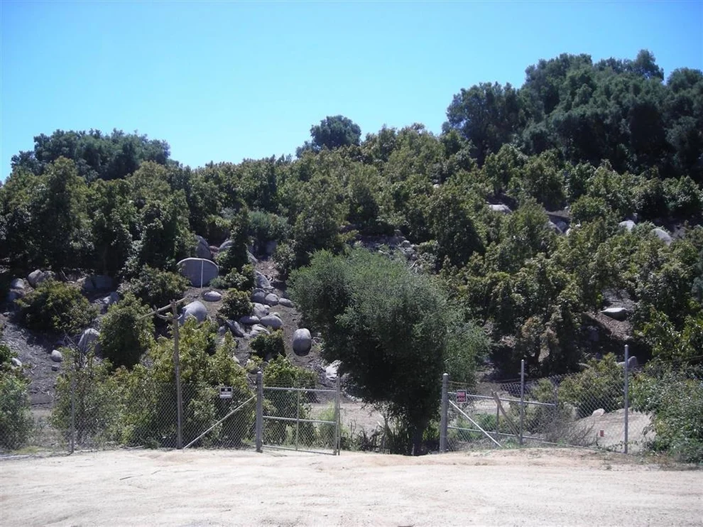 Unit for sale at 39093 Harris Truck Trail, Fallbrook, CA 92028