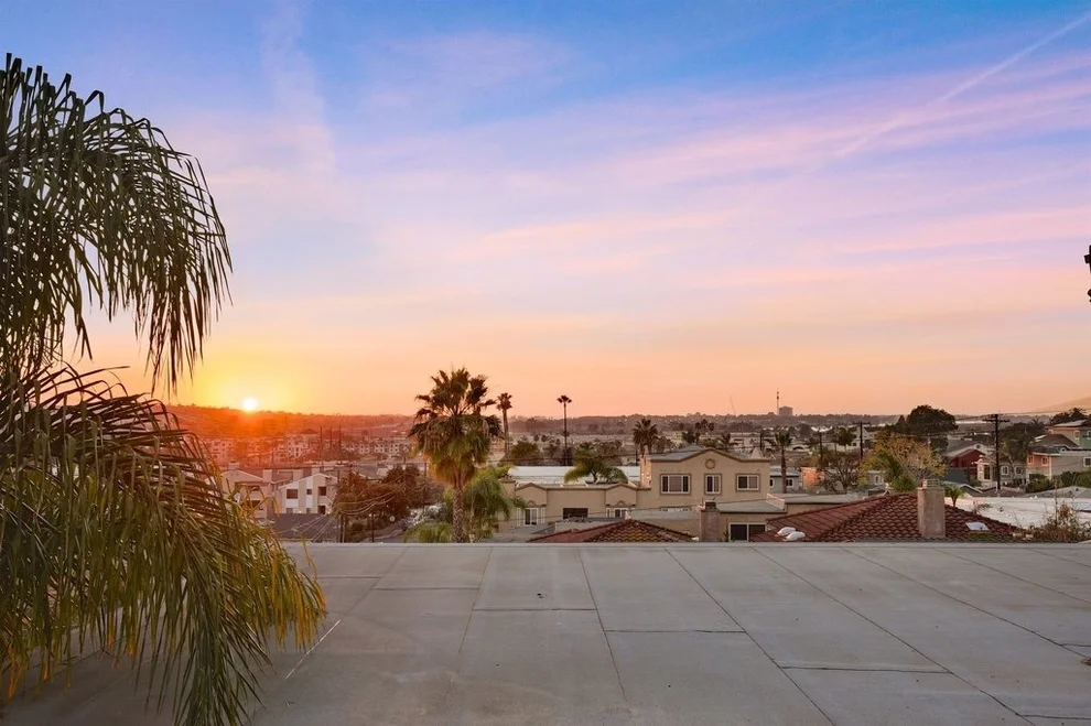 Unit for sale at 5810 Riley St, San Diego, CA 92110