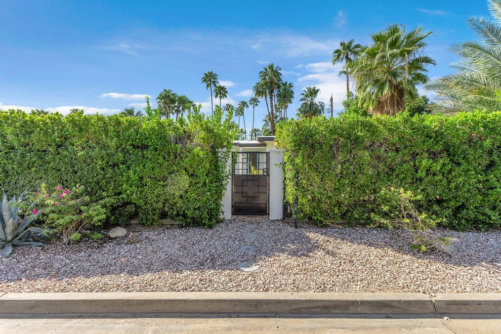 Unit for sale at 1075 E Sunny Dunes Road, Palm Springs, CA 92264
