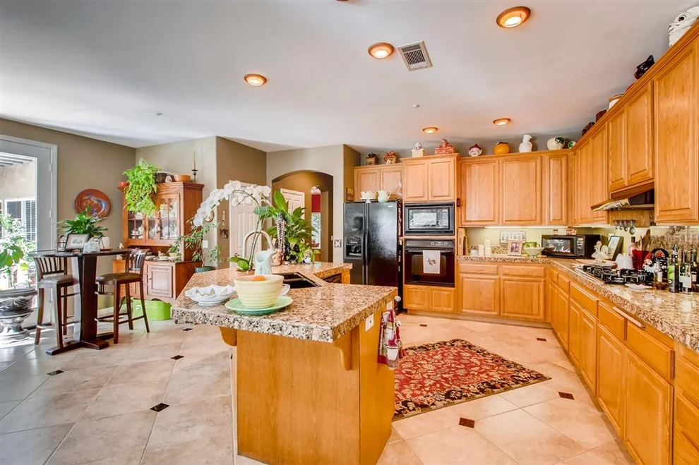 Unit for sale at 15851 Rainbird Rd, Ramona, CA 92065