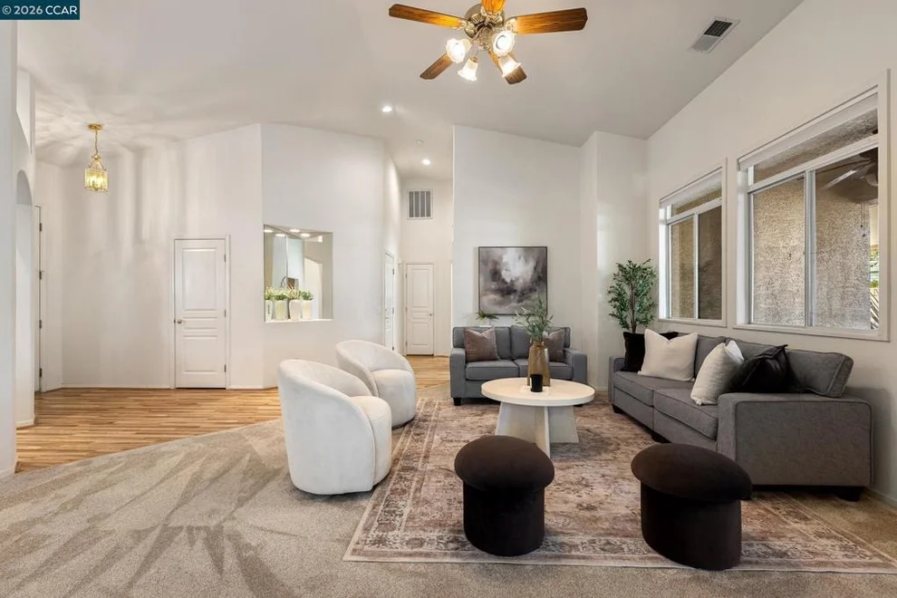 Unit for sale at 287 Mandarin Cir, Vacaville, CA 95687