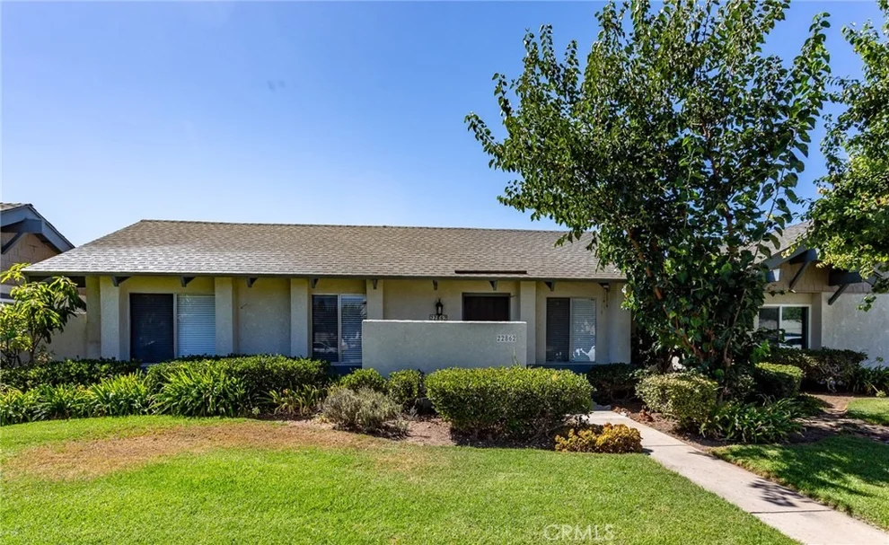 Unit for sale at 22862 Caminito Manresa, Laguna Hills, CA 92653