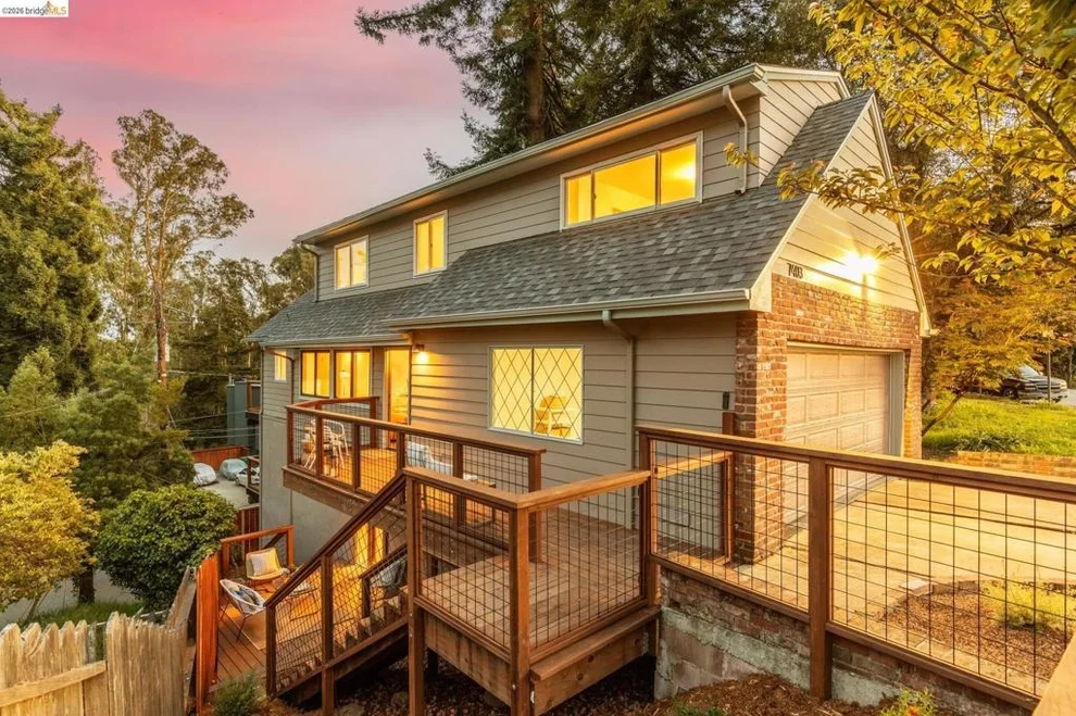 Unit for sale at 7403 Skyline Blvd, Oakland, CA 94611