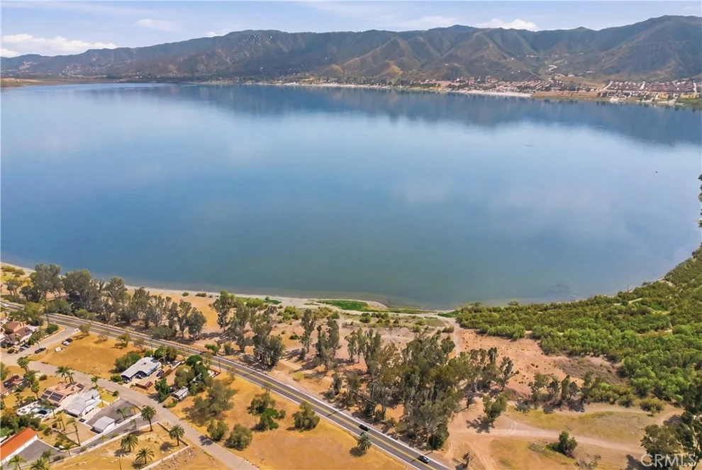 Unit for sale at 0 Lakeshore, Lake Elsinore, CA 92530