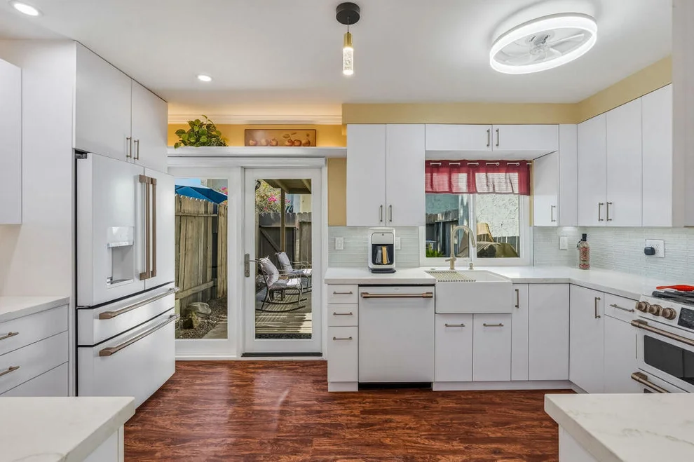 Unit for sale at 334 W Santa Elena Road, Palm Springs, CA 92262