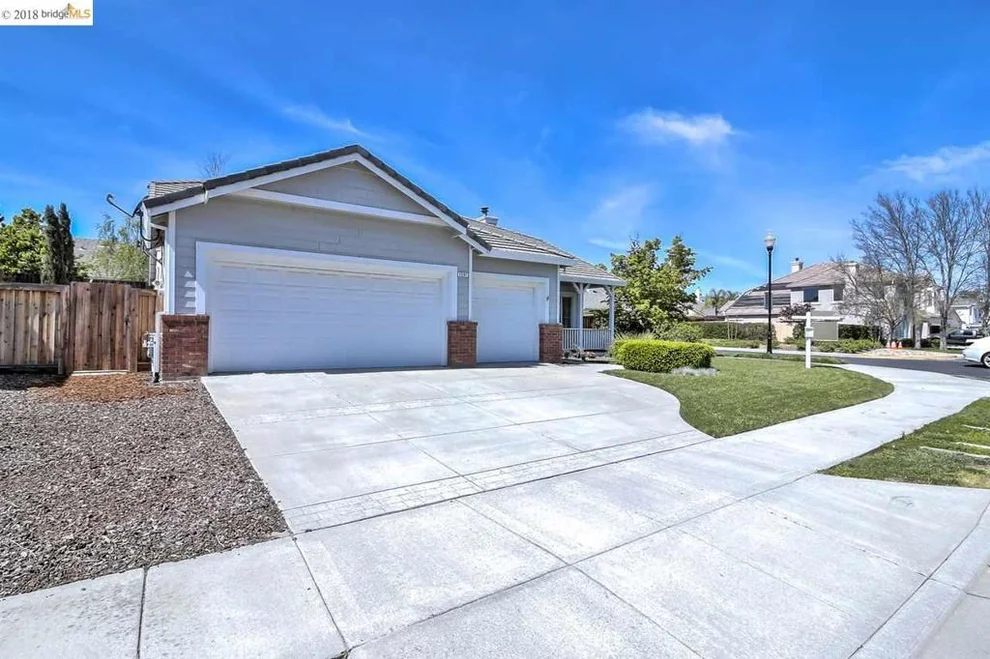 Unit for sale at 1597 Dawnview Dr, Brentwood, CA 94513