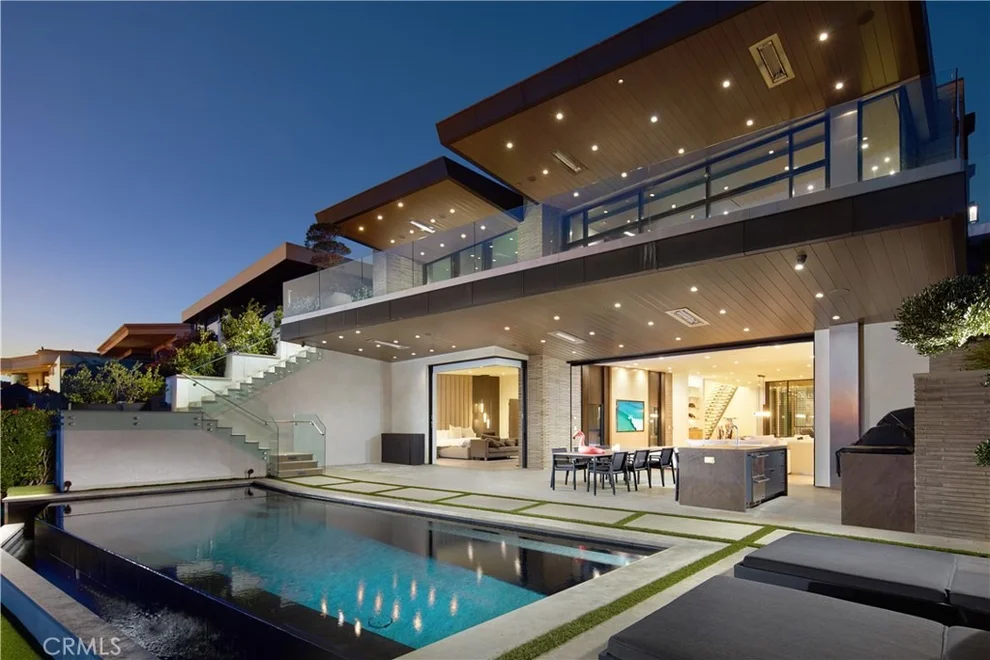 Unit for sale at 1201 Dolphin Terrace, Corona Del Mar, CA 92625
