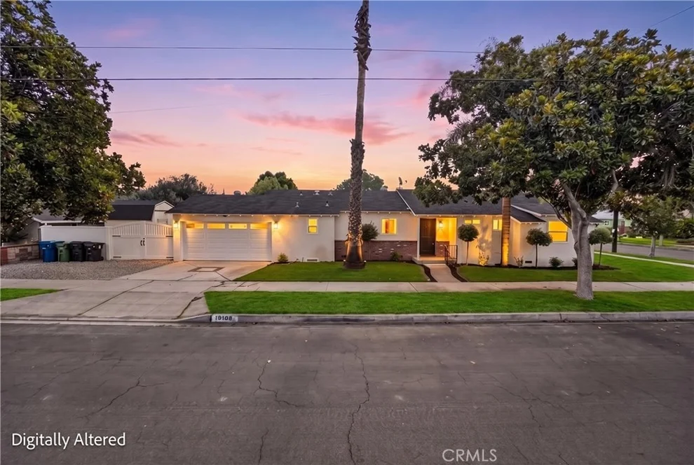 Unit for sale at 18153 Cohasset, Reseda, CA 91335