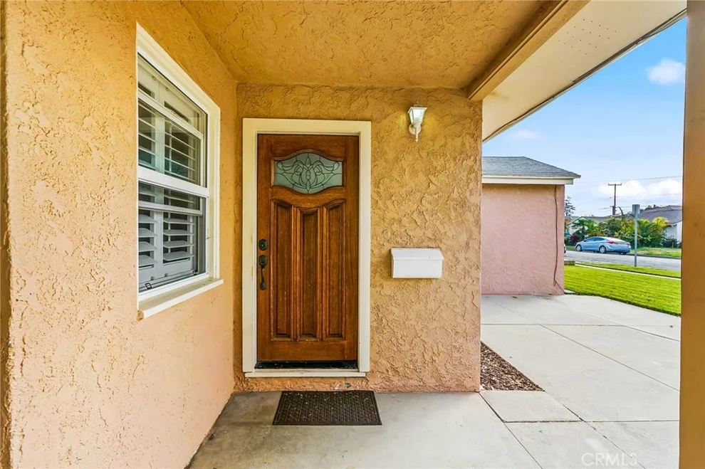 Unit for sale at 3603 E La Jara Street, Long Beach, CA 90805