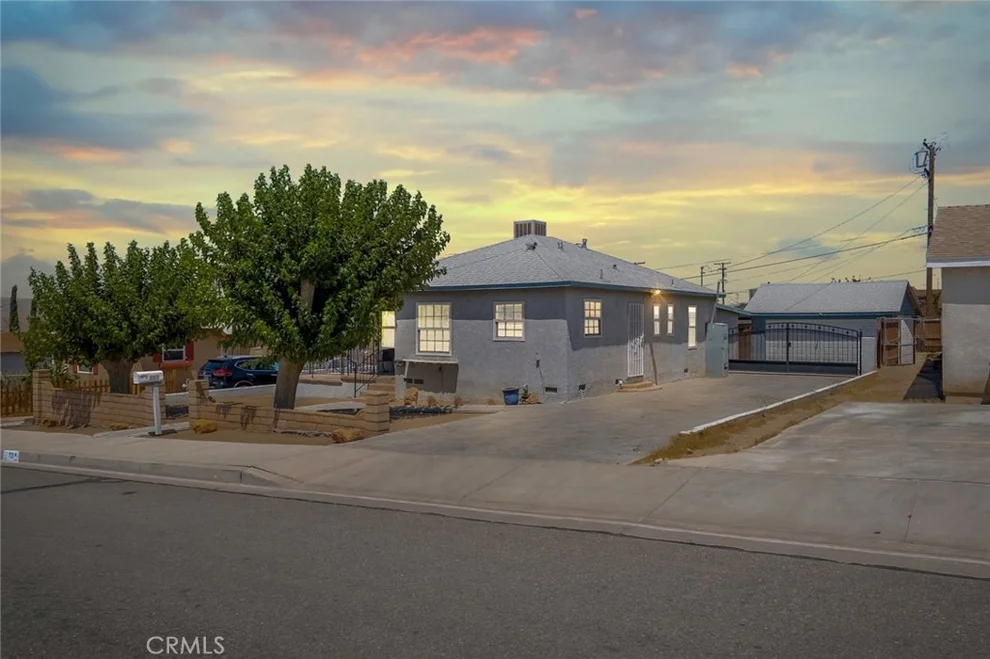 Unit for sale at 713 Mount Vernon, Barstow, CA 92311