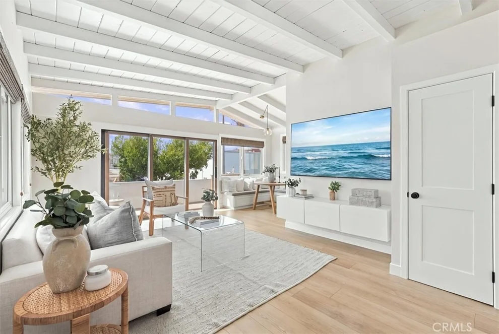 Unit for sale at 632 Loma, Hermosa Beach, CA 90254