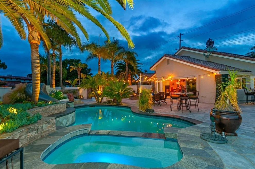 Unit for sale at 283 Via Tierra, Encinitas, CA 92024