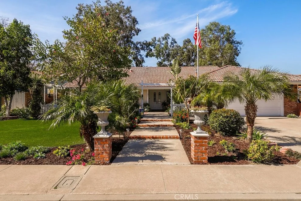 Unit for sale at 141 S Woodrose Court, Anaheim Hills, CA 92807
