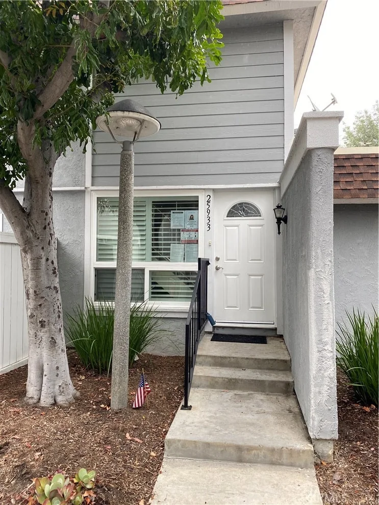Unit for sale at 25933 Via Pera, Mission Viejo, CA 92691