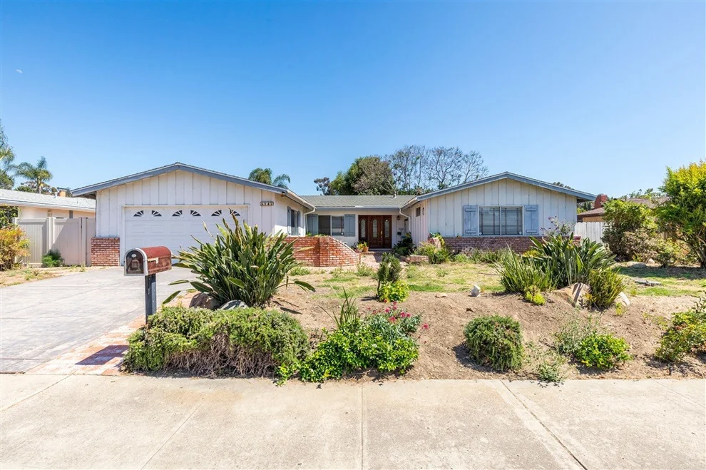 Unit for sale at 5142 Glen View Pl, Bonita, CA 91902