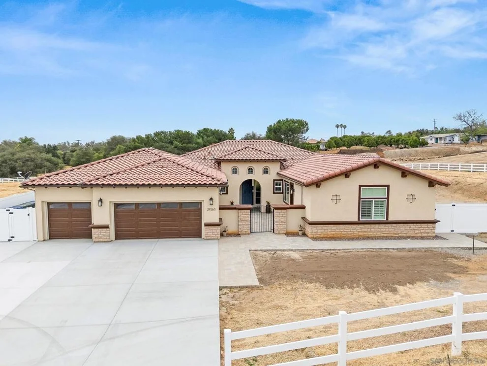Unit for sale at 29260 Duffwood Lane, Valley Center, CA 92082