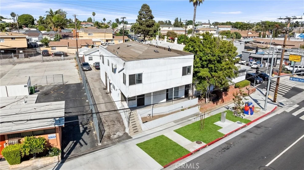 Unit for sale at 704 Centinela, Inglewood, CA 90302