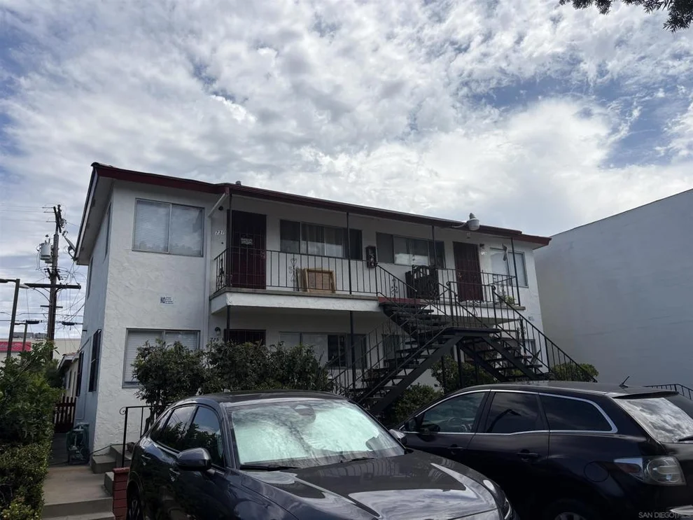 Unit for sale at 725 B Ave, National City, CA 91950