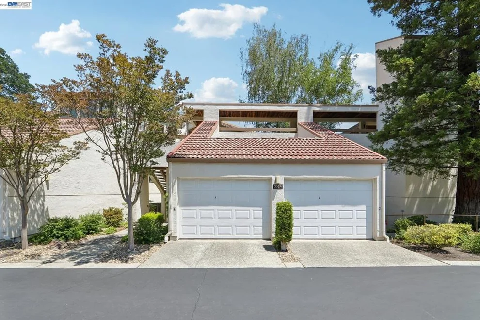 Unit for sale at 3324 Ptarmigan Dr, Walnut Creek, CA 94595