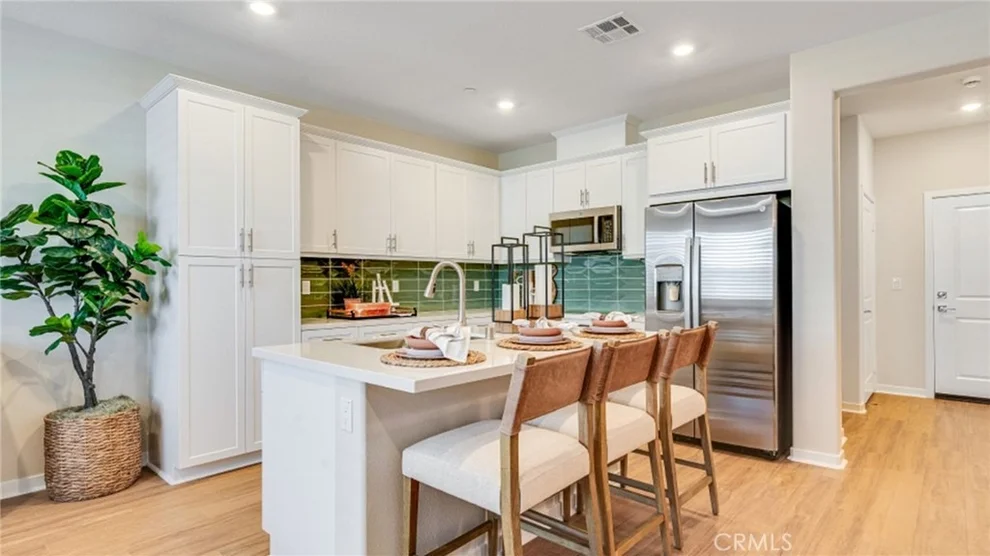 Unit for sale at 2881 E Amberley Privado, Ontario, CA 91762