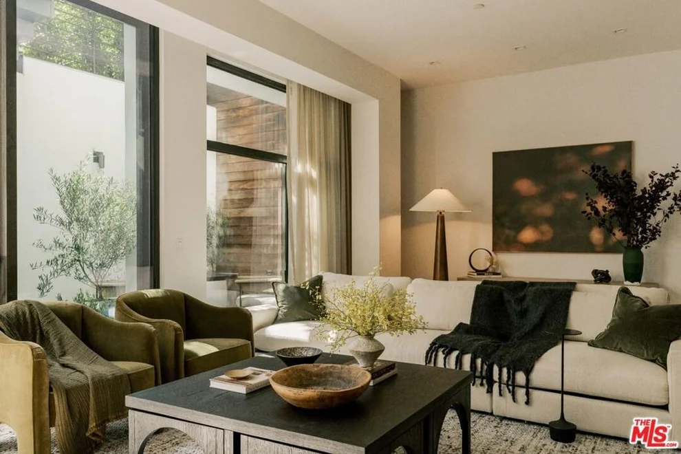 Unit for sale at 702 N Doheny Drive, West Hollywood, CA 90069