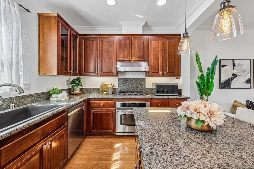 Unit for sale at 16917 Vasquez, San Diego, CA 92127