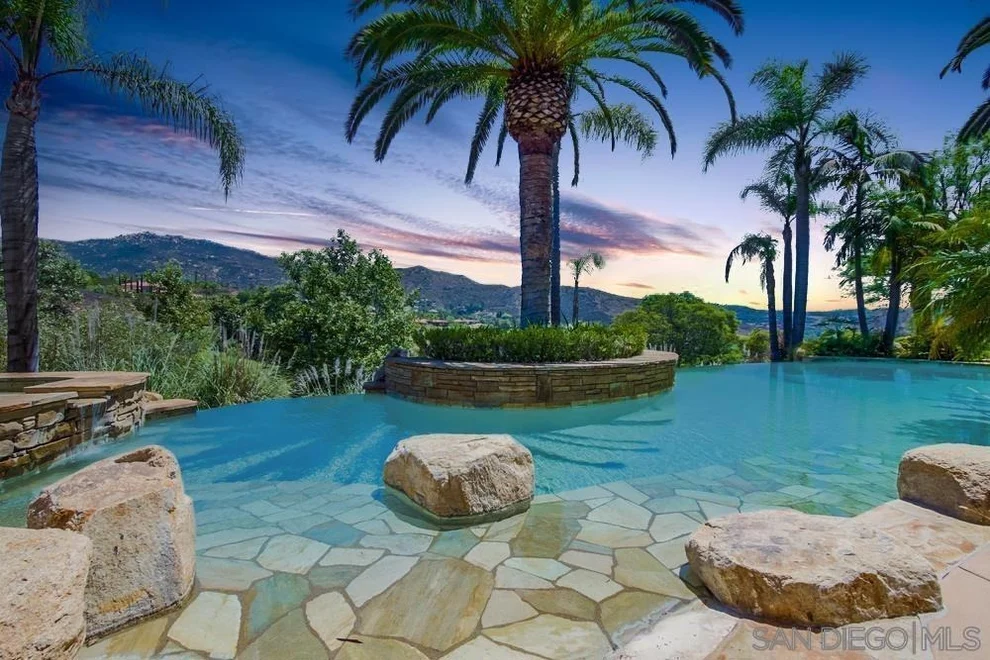 Unit for sale at 14175 Biscayne Pl, Poway, CA 92064